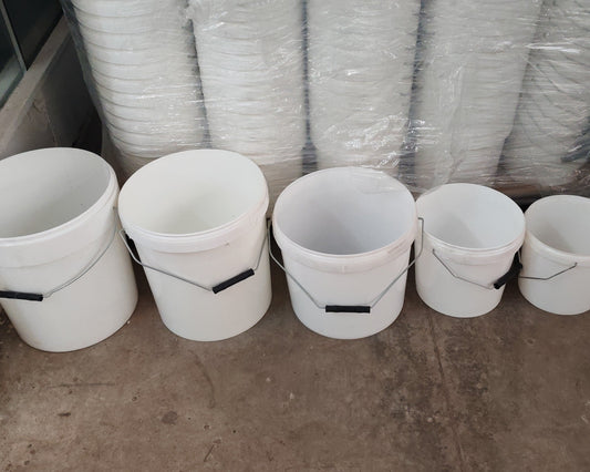 Secchi di plastica - Pigment Al sas